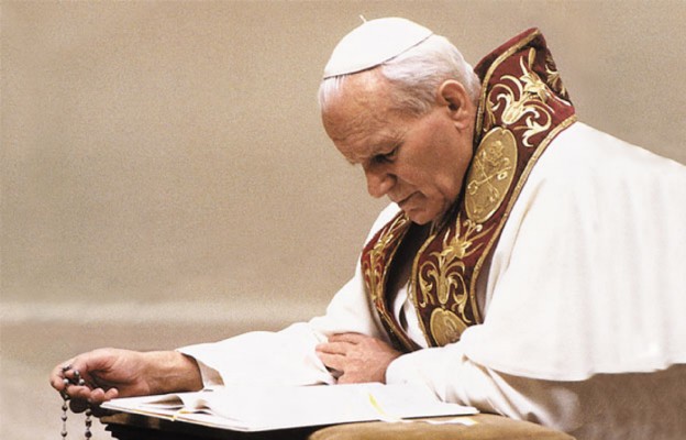 Jak odmawiać różaniec w duchu św. Jana Pawła II