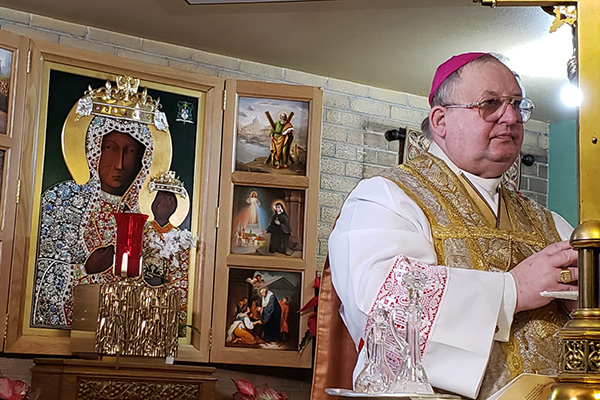 Coronation ceremony of the Icon of Our Lady of Czestochowa and Baby Jesus